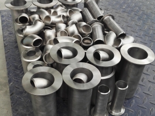 Titanium lap-joint stub end ASTM B363 Gr2 